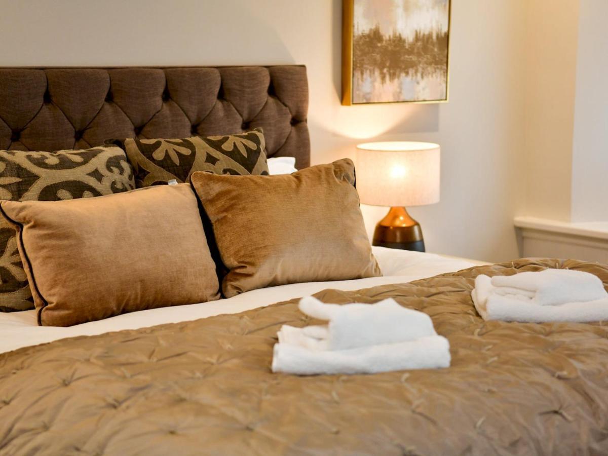 Pass The Keys Beautiful 2 Bed Apartment With Parking In The Bay Кардиф Екстериор снимка